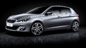 Peugeot, 2008 sunumunun hemen ardından ve yenilenecek 3008'i göstermeden, ikinci nesil 308'ini ortaya çıkardı
