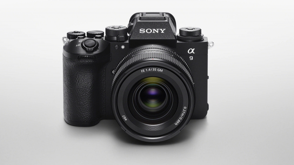 Sony Alpha 9 III Fotoğraf Makinesi