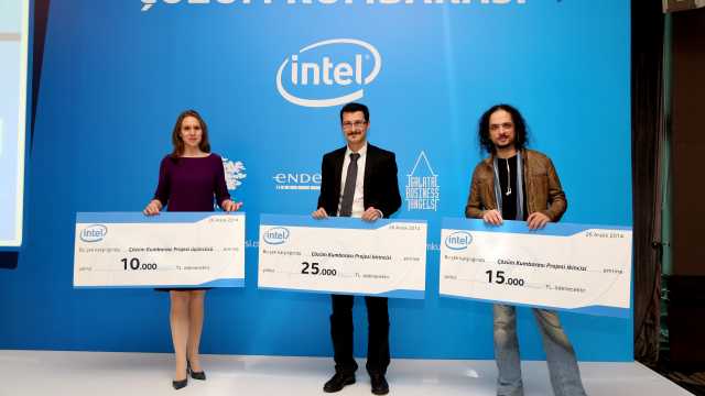 Intel Çözüm Kumbarası ile Sosyal İnovasyon Fikirleri Hayata Geçiyor