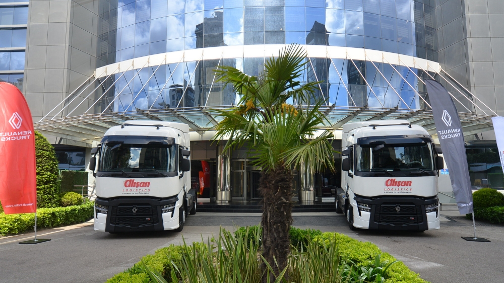 Alışan Lojistik, 150 adet Renault Trucks çekici ile filo yenileme ve büyütme projesini sürdürüyor