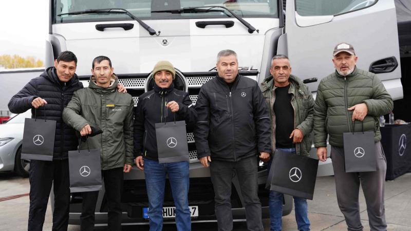 Mercedes-Benz Türk Sağlık Bakım Tırı Kapıkule Sınır Kapısı’na Ulaştı