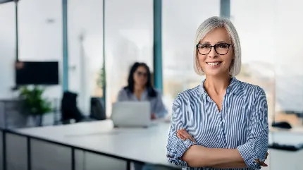 Belirsizlikte Liderlik, Cevap Vermek Değil, Yön Verebilen Zihinler Kurmaktır