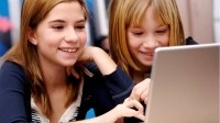 Türk ailelerine göre bilgisayar çocukları için etkin eğitim aracı