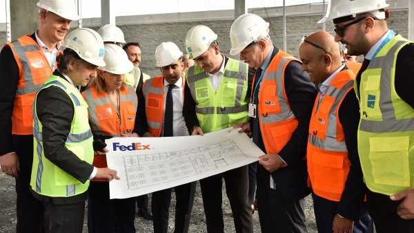 FedEx Üst Yönetimi, İGA İstanbul Havalimanı'da inşaatı devam eden Yeni Küresel Hava Transit Tesisini Ziyaret Etti 