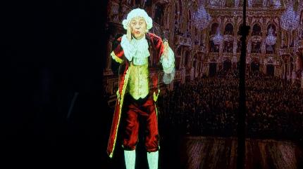 Mozart Yüzyıllar Sonra Hologram Teknolojisiyle Beyoğlu’nda Sahneye Çıkıyor